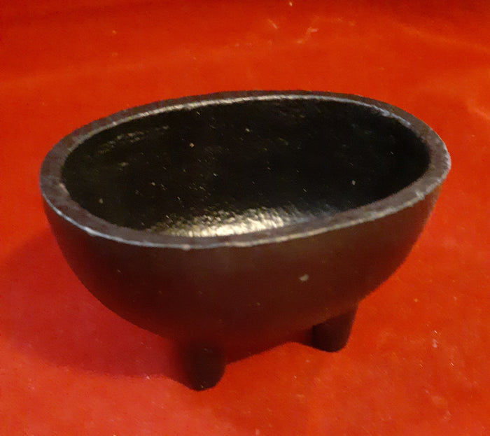 CAST IRON OVAL 4 in CAULDRON