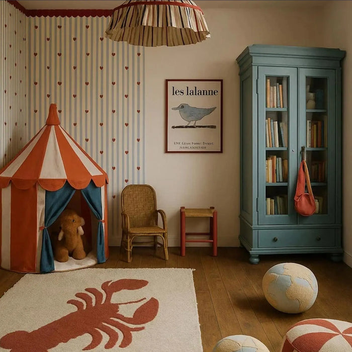 French Hearts Stripe Wallpaper