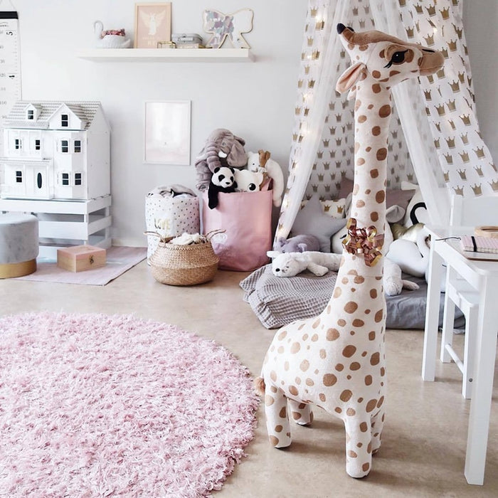 Giraffe Stuffed Animal - Cozy Nursery