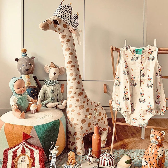 Giraffe Stuffed Animal - Cozy Nursery