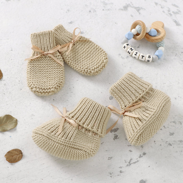 Knitted Newborn Boots Mitten Set - Cozy Nursery