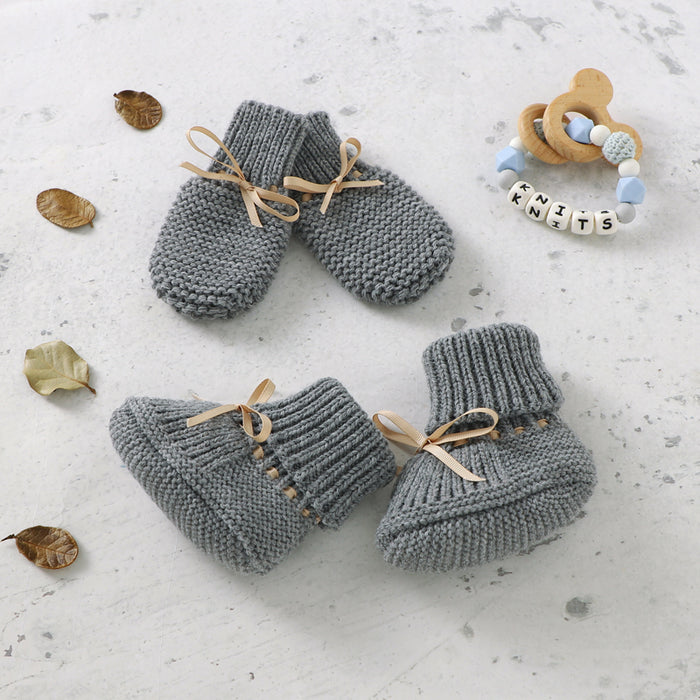 Knitted Newborn Boots Mitten Set - Cozy Nursery
