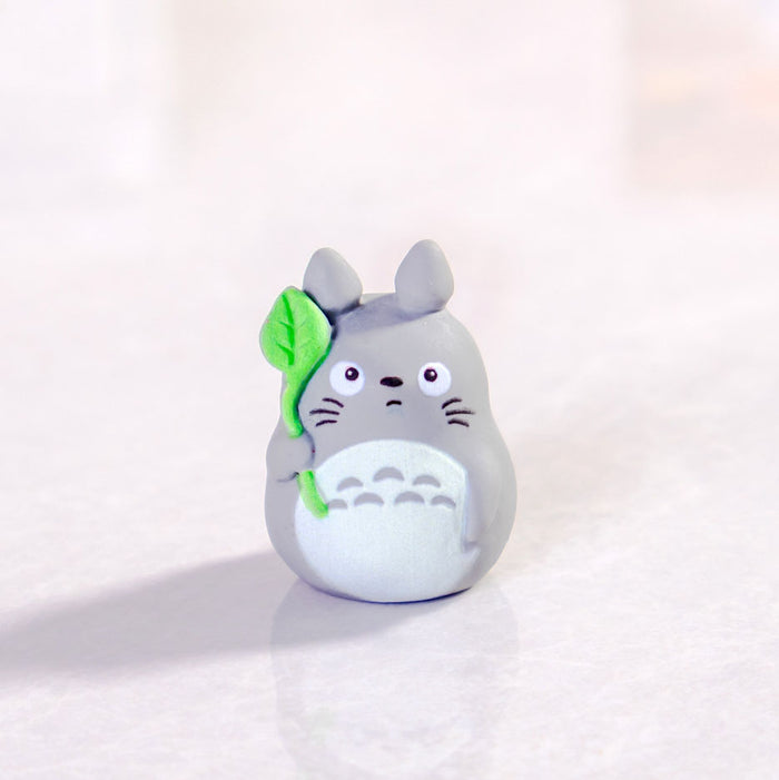 Totoro & Leaf