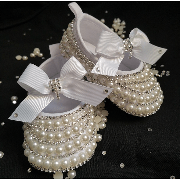 Newborn Pearl Shoes - Cozy Nursery