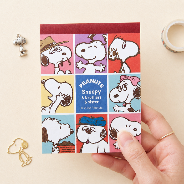 Peanuts Snoopy Memo Pad - Snoopy & Family - Collector's Edition