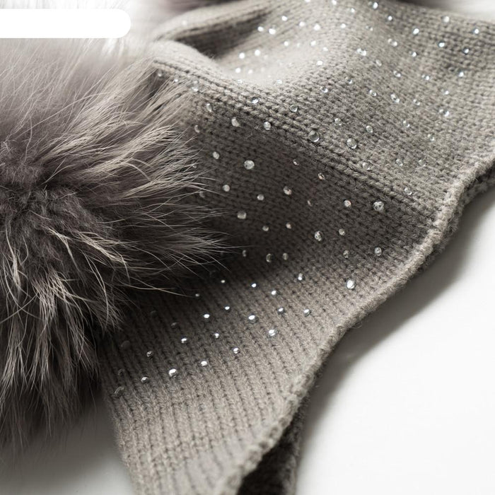 Raccoon Fur Pompoms Beanie