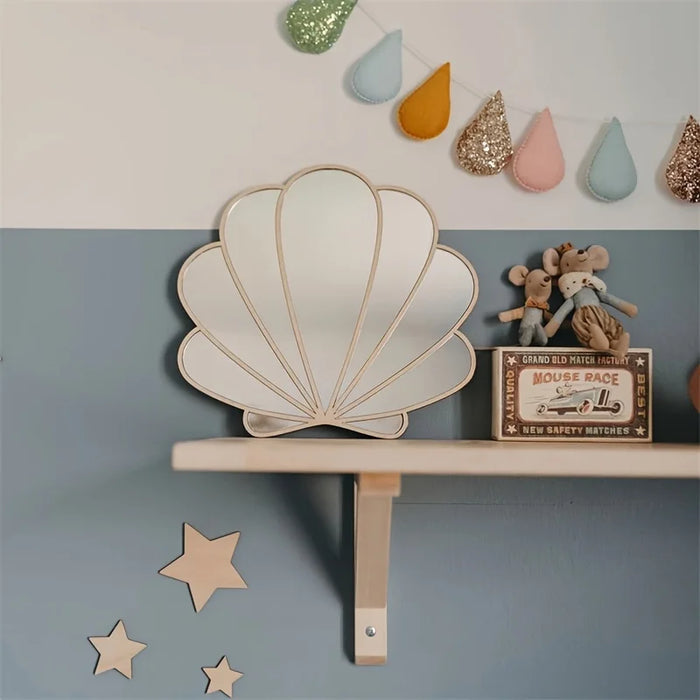 Shell Wall Mirror