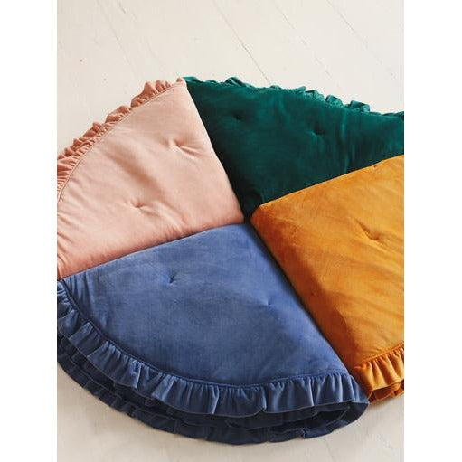 Soft Velvet Mat with Frill “Apricot” - Moi Mili