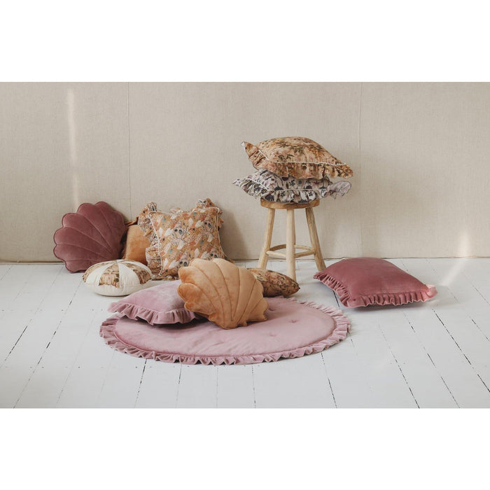 Shell Cushion