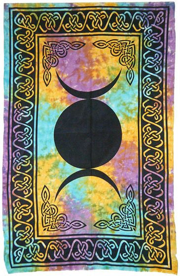 TRIPLE MOON TAPESTRY