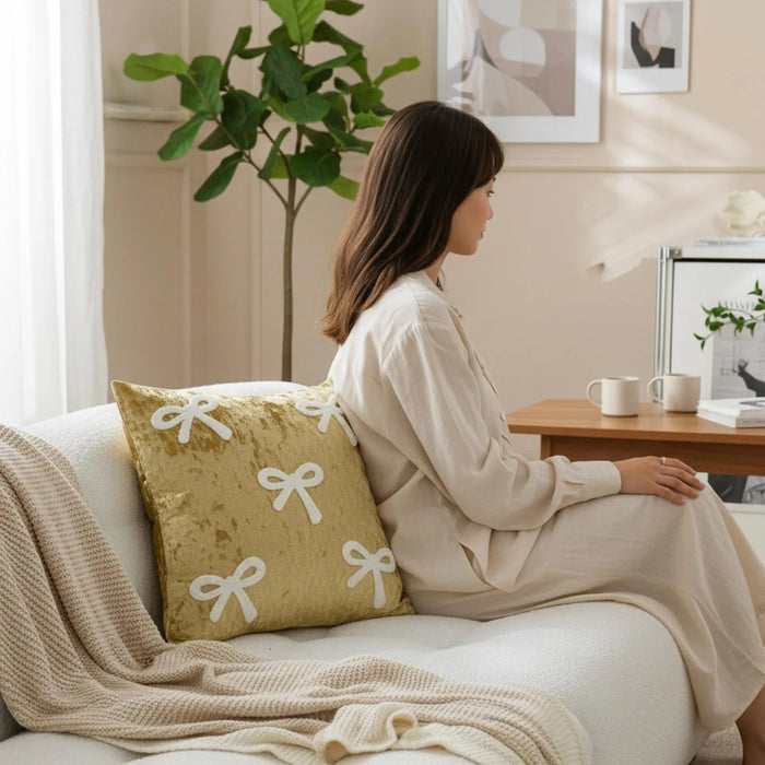 Velvet Bow Cushion Cover – Luxury Decorative St Valentines Pillow for Cozy Modern Homes